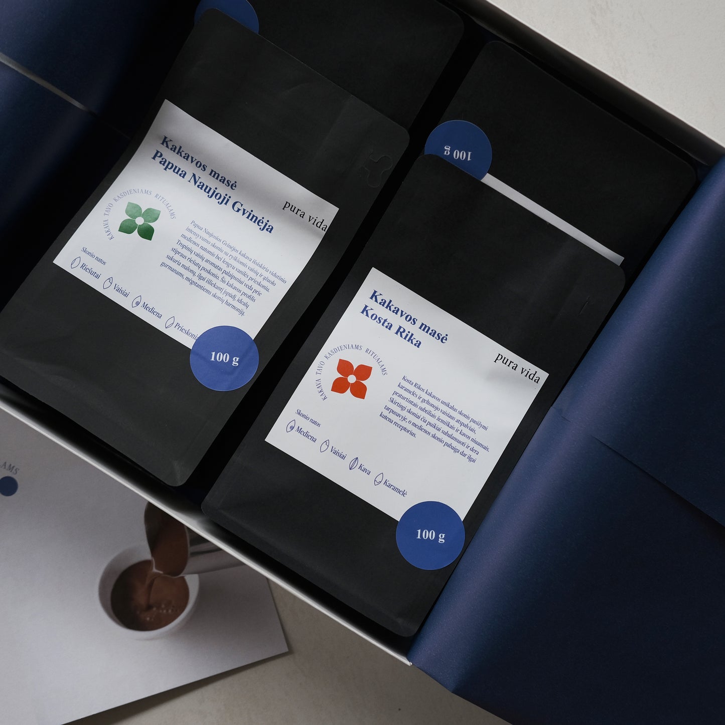 dovana - rūšinių kakavų rinkinys su receptu